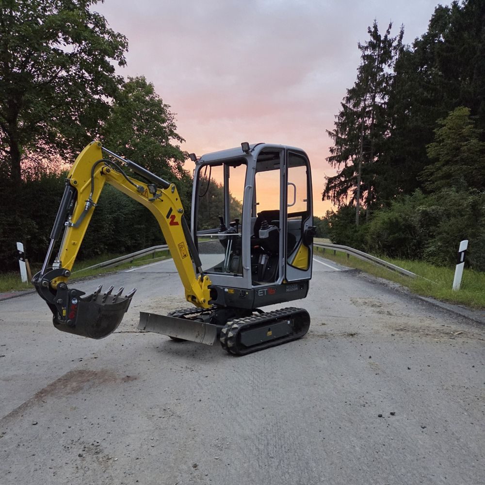 Baggerarbeiten mit Fahrer: Minibagger 1,5 t